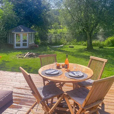 Cozy In Ry With Wifi *